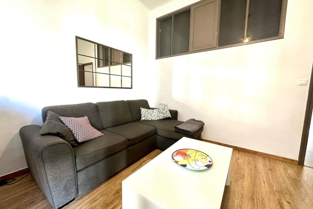 Spacious Cocoon Close To The Beach อฌักซิโอ้ ภายนอก รูปภาพ